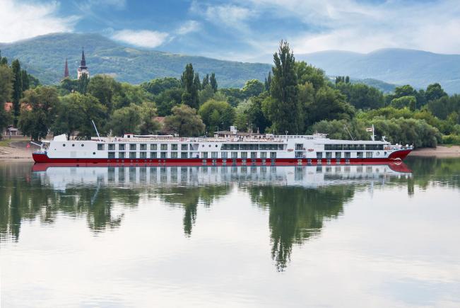 Für 360° Panorama einfach auf das Schiffsbild klicken